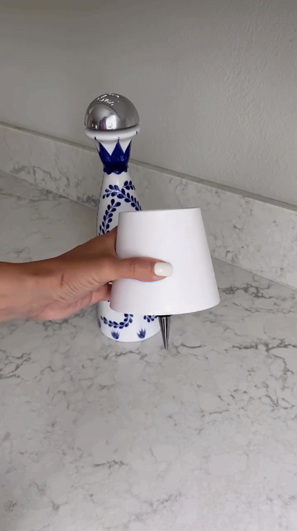 𝐋𝐚𝐦𝐩𝐞 𝐋𝐄𝐃 𝐩𝐨𝐮𝐫 𝐛𝐨𝐮𝐭𝐞𝐢𝐥𝐥𝐞